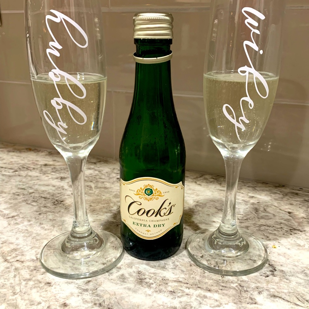Custom Wedding Flutes
